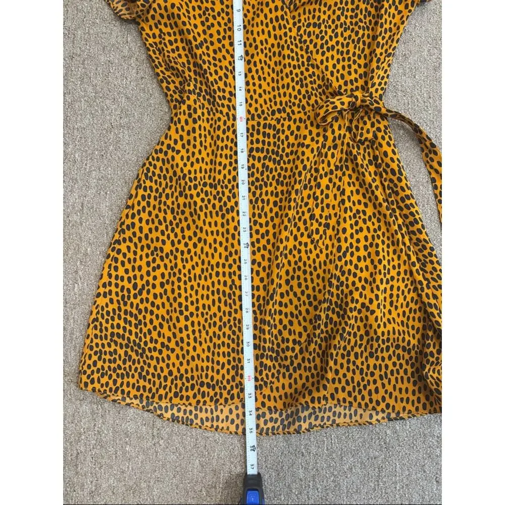 J.Crew Animal Print Wrap Dress Orange Black Cheetah Short Sleeve Size 4 Office